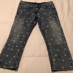 Capri Jeans